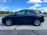 Used 2021 Ford Escape SE image 2