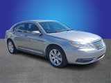 Used 2013 Chrysler 200 Touring image 3