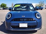 Used 2025 MINI Cooper 2-Door Hardtop image 5