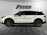 New 2025 Lincoln Corsair AWD w/ Equipment Group 101A image 3
