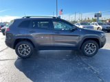 Used 2020 Jeep Cherokee Trailhawk image 6