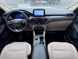 Used 2020 Ford Escape Titanium image 4
