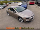 Used 2022 Chevrolet Malibu LT image 2