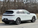 Certified 2024 Porsche Cayenne image 2