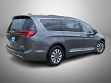 Used 2021 Chrysler Pacifica Limited w/ Uconnect Theater Family Group image 5