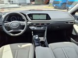 Used 2023 Hyundai Sonata SEL image 3