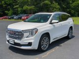 Used 2022 GMC Terrain Denali w/ Denali Premium Package image 4