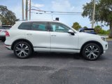 Used 2017 Volkswagen Touareg Wolfsburg Edition image 3