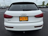 Used 2018 Audi Q3 2.0T Premium w/ Convenience Package image 4
