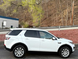 Used 2016 Land Rover Discovery Sport SE image 6