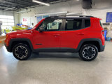 Used 2016 Jeep Renegade Trailhawk image 4