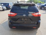 Used 2019 Toyota Sienna XLE image 4
