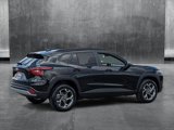New 2025 Chevrolet Trax LT w/ LT Convenience Package image 2