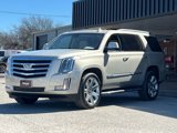 Used 2017 Cadillac Escalade Luxury image 3
