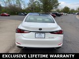 Used 2022 Lexus ES 350 w/ Premium Package image 4