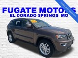 Used 2018 Jeep Grand Cherokee Laredo image 3