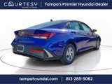 New 2025 Hyundai Elantra SE image 3