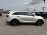 Used 2019 Kia Sorento LX w/ LX Convenience Package image 5
