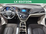 Used 2020 Chrysler Voyager LX image 2