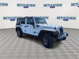 Used 2017 Jeep Wrangler Unlimited Rubicon w/ Connectivity Group image 2