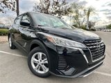 New 2025 Nissan Kicks Play S image 3