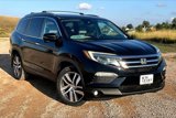 Used 2017 Honda Pilot Touring image 3