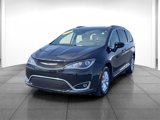 Used 2017 Chrysler Pacifica Touring-L image 3