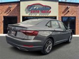 Used 2019 Volkswagen Jetta R-Line image 3