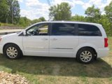 Used 2016 Chrysler Town & Country Touring w/ Driver Convenience Group image 3