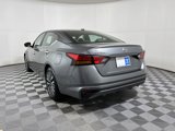Used 2024 Nissan Altima 2.5 SV image 5