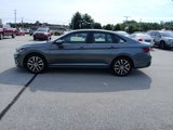 Used 2025 Volkswagen Jetta SE image 2