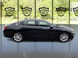 Used 2017 Chevrolet Malibu LT w/ Driver Confidence Package image 4