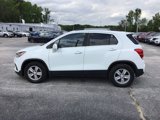 Used 2018 Chevrolet Trax LT w/ LT Convenience Package image 3