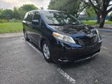 Used 2015 Toyota Sienna L image 3