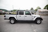 Used 2023 Jeep Gladiator Sport image 2