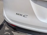 Used 2017 Lincoln MKC Reserve image 4
