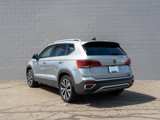 Certified 2022 Volkswagen Taos SE image 3