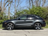 Certified 2024 Porsche Macan image 2