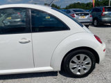 Used 2010 Volkswagen Beetle Coupe image 6