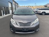Used 2015 Toyota Sienna L image 2