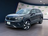 Certified 2023 Volkswagen Taos SE image 3
