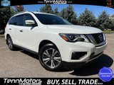 Used 2017 Nissan Pathfinder SL w/ SL Tech Package image 3