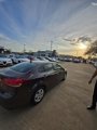 Used 2018 Kia Forte LX image 4