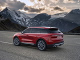 New 2025 Lincoln Corsair AWD w/ Equipment Group 101A image 4