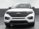 Used 2022 Ford Explorer XLT w/ Equipment Group 202A image 2