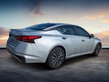 Used 2023 Nissan Altima 2.5 SV image 3