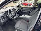 Used 2023 Nissan Rogue S image 5