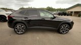 Used 2024 Chevrolet Trax RS w/ Sunroof Package image 2