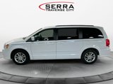 Used 2016 Dodge Grand Caravan SXT image 2