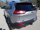 Used 2016 Jeep Cherokee Trailhawk image 6